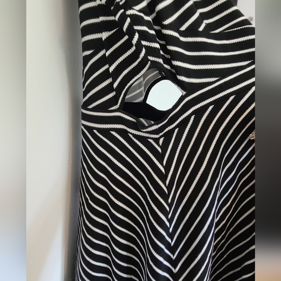 Xhilaration Dress - Black and White Open Cut Out Dress - Size XL - Picture 7 of 8